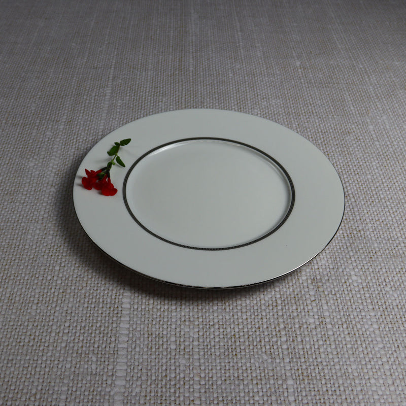 6 Round dinner plates 28 cm with rim